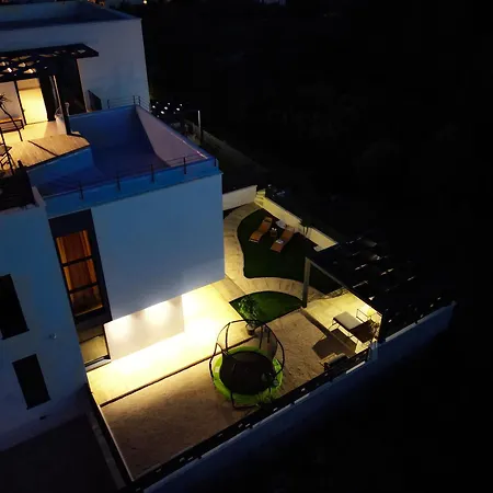 Spacious In Biograd With Sea View 아파트 비오그라드나모루