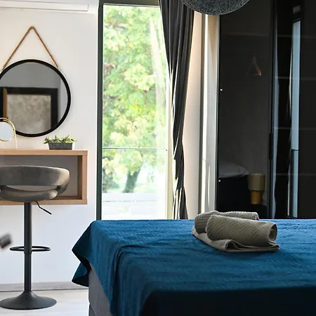 Spacious In Biograd With Sea View *