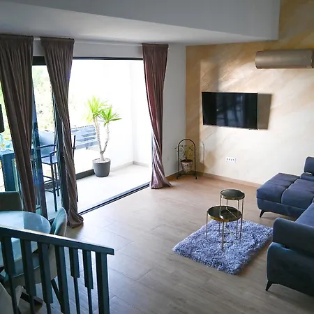 Spacious In Biograd With Sea View * Biograd Na Moru