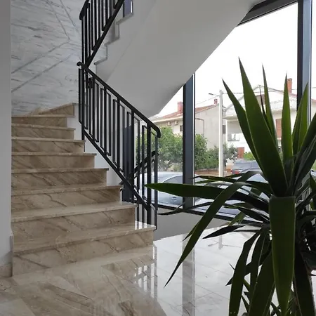 Spacious In Biograd With Sea View