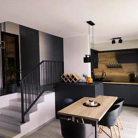 Spacious In Biograd With Sea View Apartment *