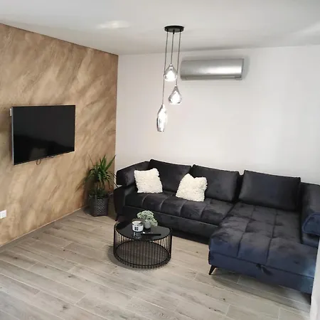 Spacious In Biograd With Sea View Apartment *