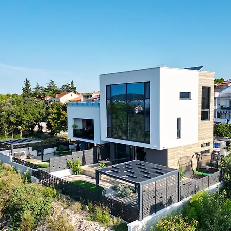 Spacious In Biograd With Sea View Biograd Na Moru